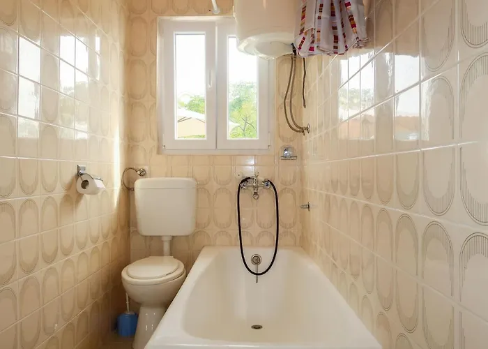Koka By Interhome Vikendica *
